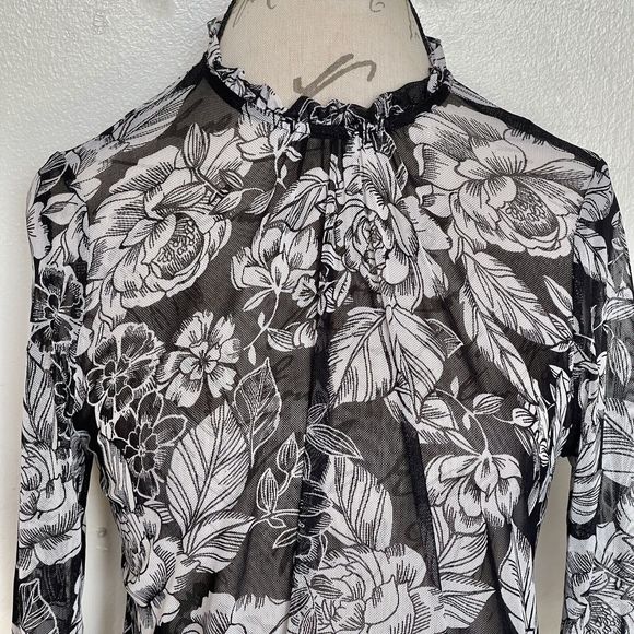 Womens Blouse Top Size Medium Mesh Sheer High Neckline Floral Print Ruffle Black - Picture 6 of 12